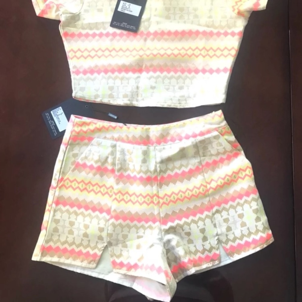 Two piece set